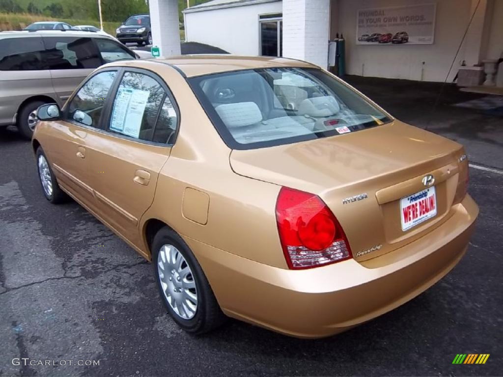 2004 Elantra GLS Sedan - Hazelnut / Beige photo #8