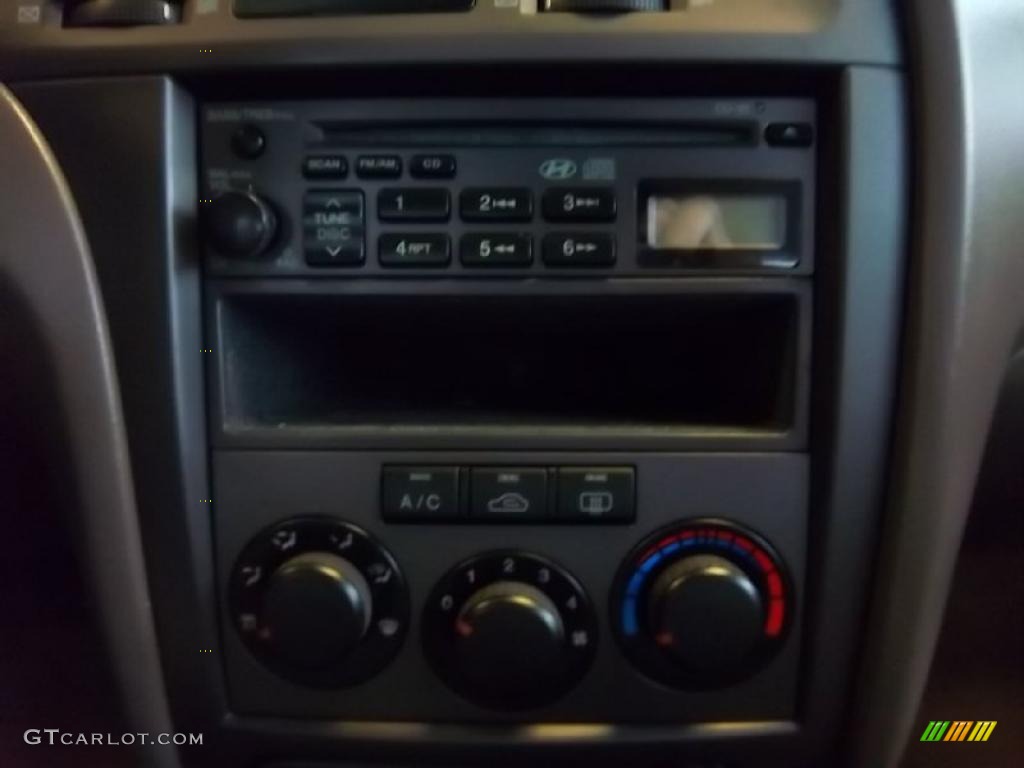2004 Elantra GLS Sedan - Hazelnut / Beige photo #26
