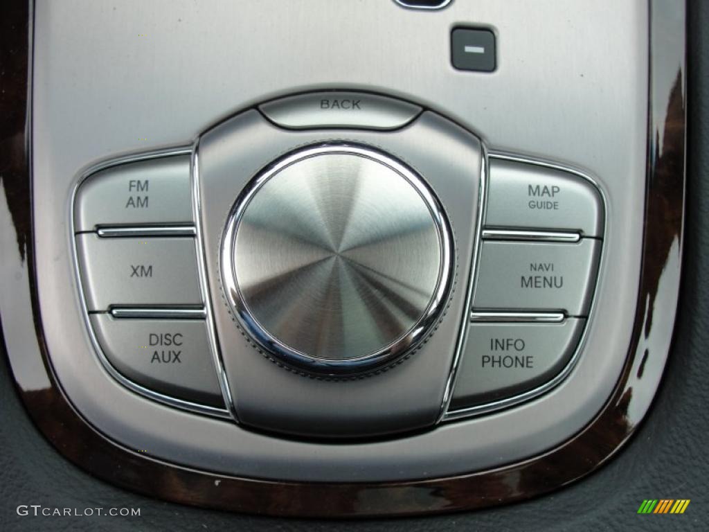 2011 Hyundai Genesis 3.8 Sedan Controls Photo #48484470