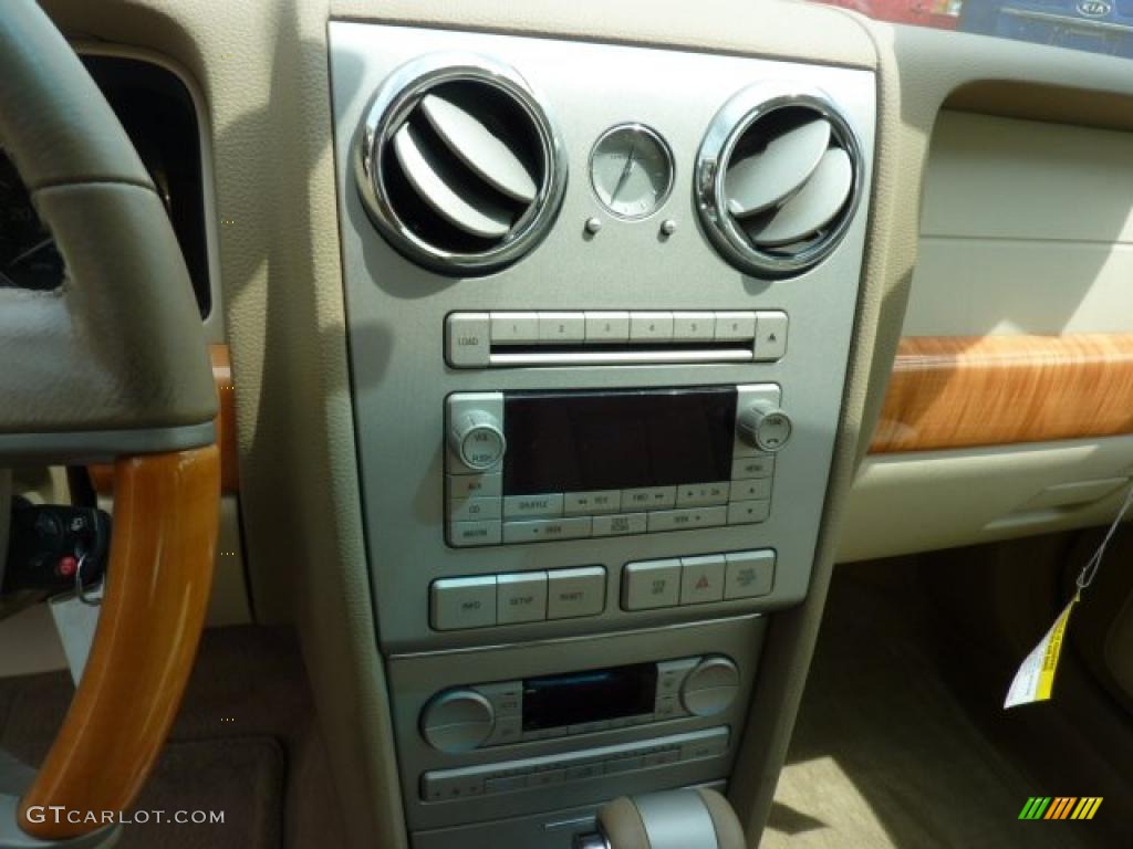 2008 Lincoln MKZ AWD Sedan Controls Photo #48484833