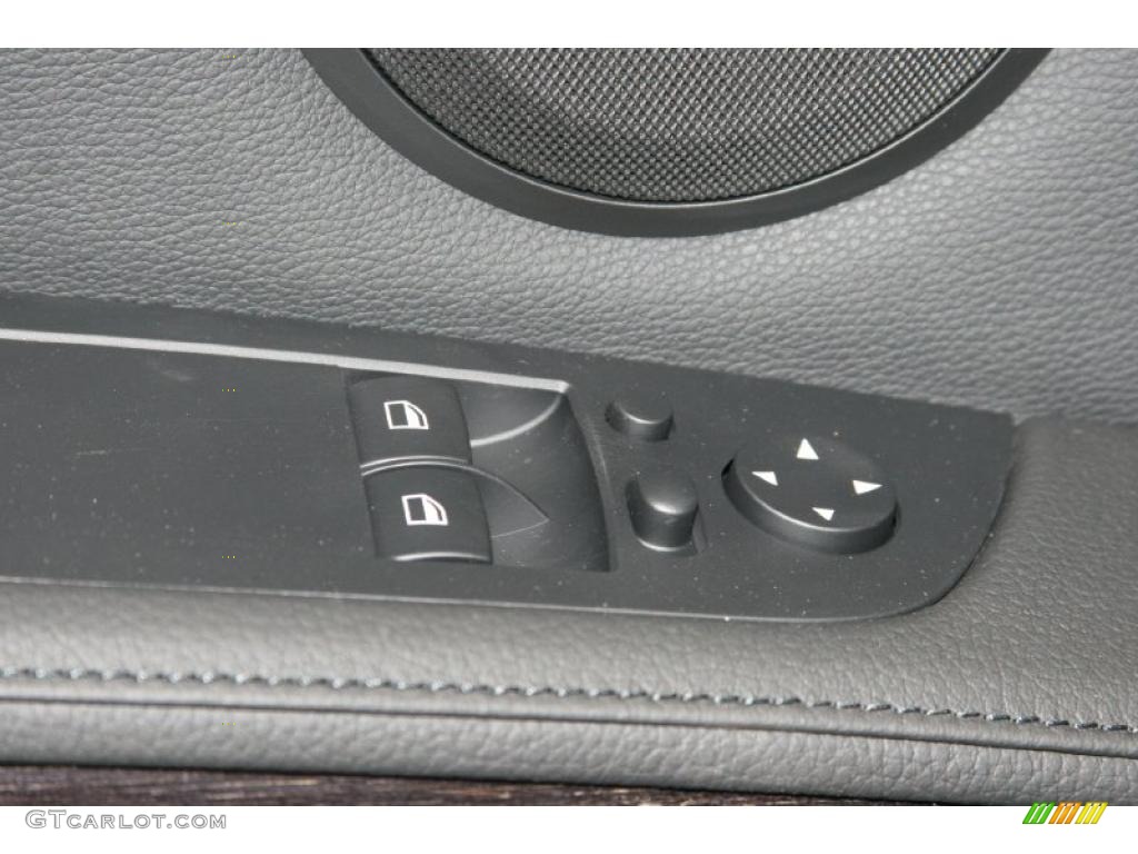 2011 3 Series 328i Coupe - Alpine White / Black photo #10