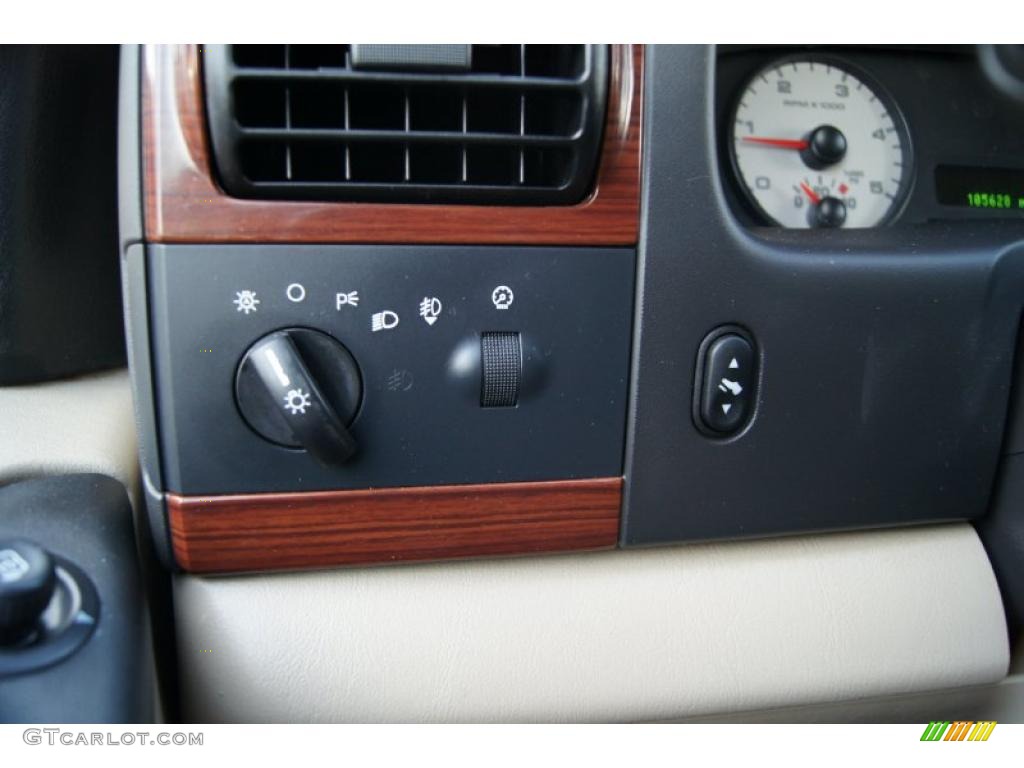 2007 F350 Super Duty Lariat Crew Cab 4x4 Dually - Red / Tan photo #41
