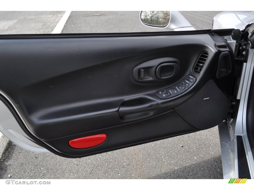 2002 Chevrolet Corvette Z06 Black Door Panel Photo #48487584