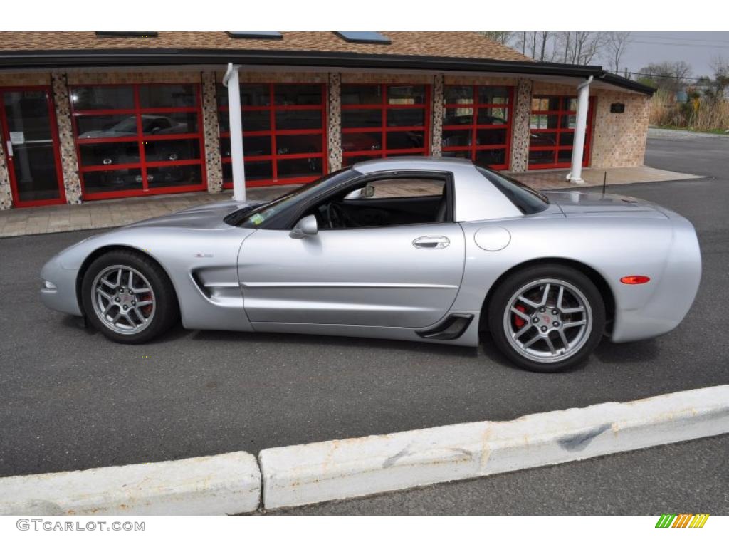 Quicksilver Metallic 2002 Chevrolet Corvette Z06 Exterior Photo #48487702