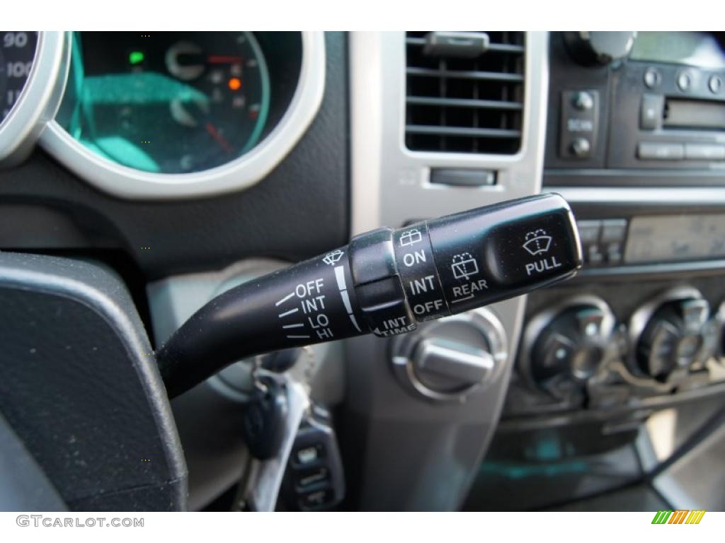 2004 Toyota 4Runner Limited 4x4 Controls Photo #48488845