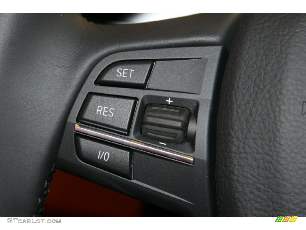 2012 BMW 7 Series 750Li Sedan Controls Photo #48489448