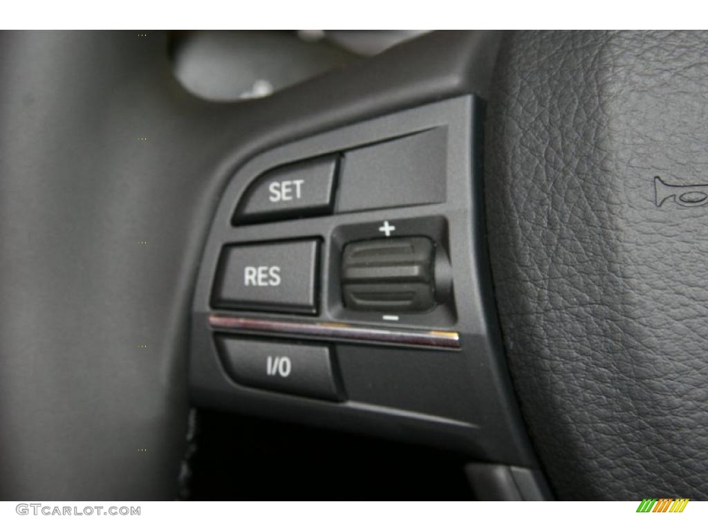 2012 BMW 7 Series 750Li Sedan Controls Photo #48489751