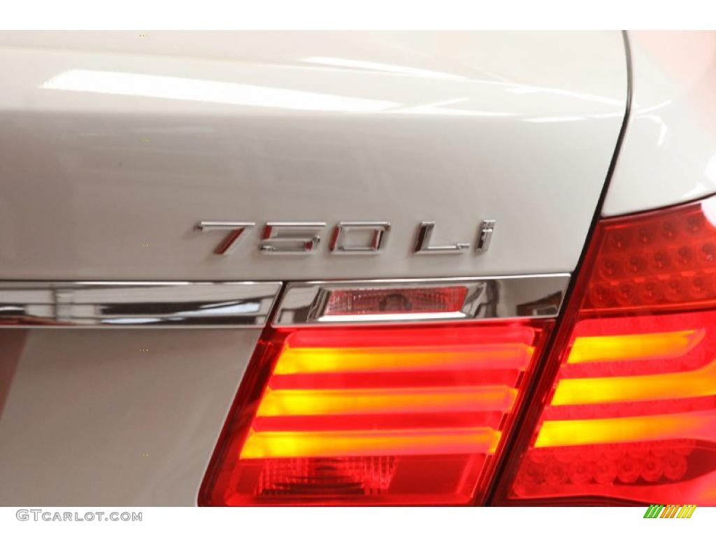 2012 BMW 7 Series 750Li Sedan Marks and Logos Photo #48489973