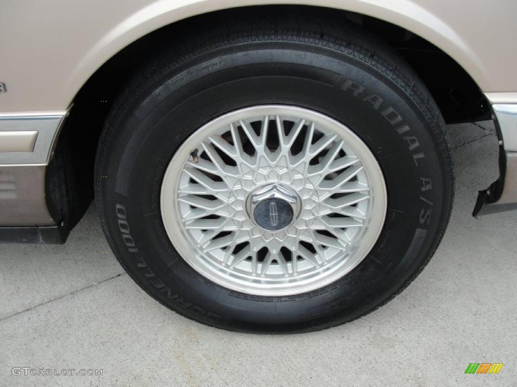 1993 Lincoln Town Car Signature Wheel Photos