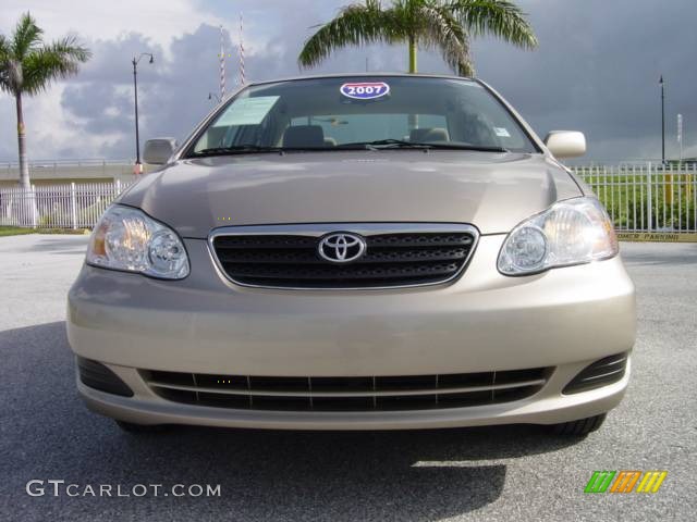 2007 Corolla LE - Desert Sand Mica / Beige photo #9