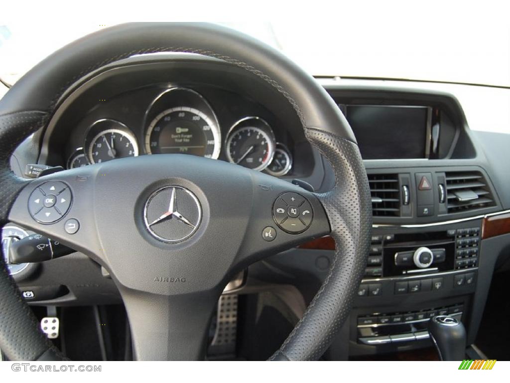 2010 Mercedes-Benz E 550 Coupe Black Steering Wheel Photo #48494518