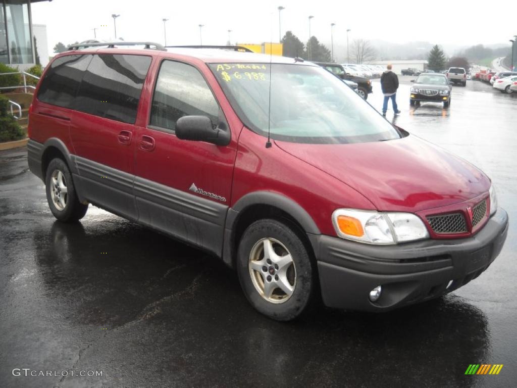 2004 Montana  - Sport Red Metallic / Gray photo #2