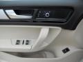 2011 Volkswagen Touareg VR6 FSI Sport 4XMotion Controls