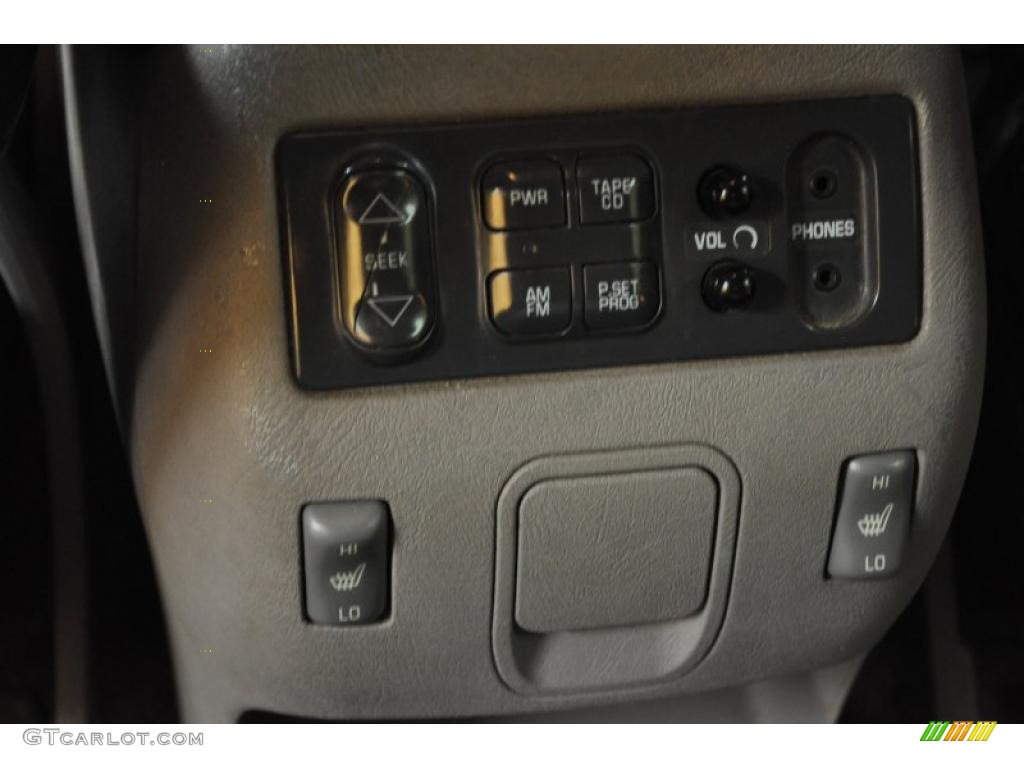 2000 Yukon Denali 4x4 - Silvermist Metallic / Stone Gray photo #6