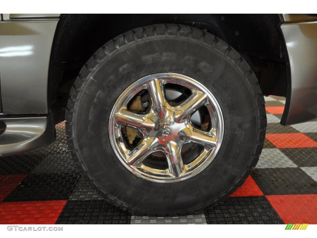 2000 Yukon Denali 4x4 - Silvermist Metallic / Stone Gray photo #16