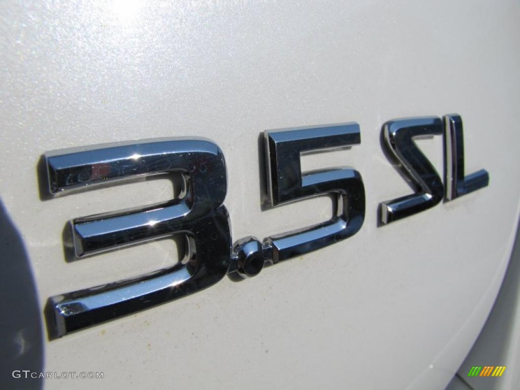 2008 Nissan Maxima 3.5 SL Marks and Logos Photos