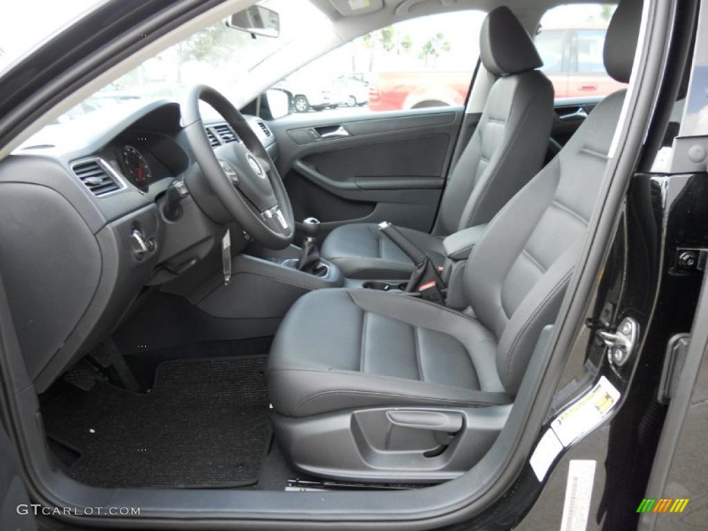 Titan Black Interior 2011 Volkswagen Jetta SE Sedan Photo #48497953