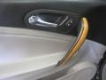 Polar White - VUE V6 AWD Photo No. 16