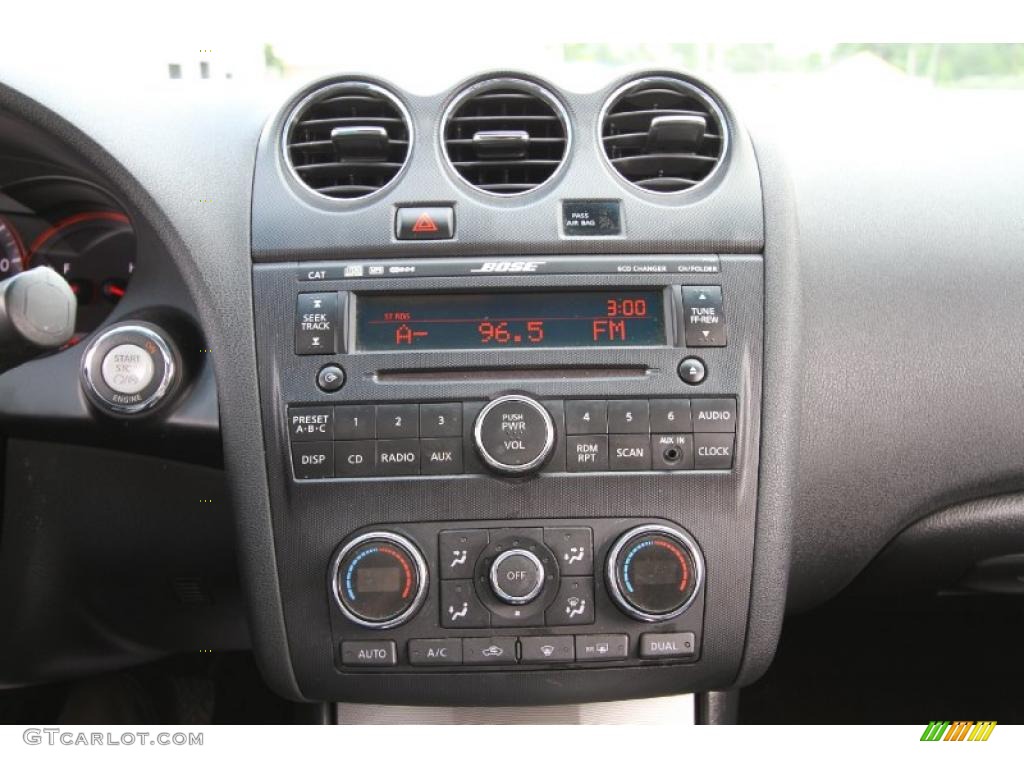 2008 Nissan Altima 2.5 S Controls Photo #48499714