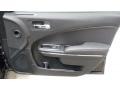 Brilliant Black Crystal Pearl - Charger SE Photo No. 26