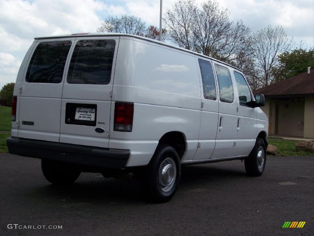 2005 E Series Van E250 Commercial - Oxford White / Medium Flint photo #6