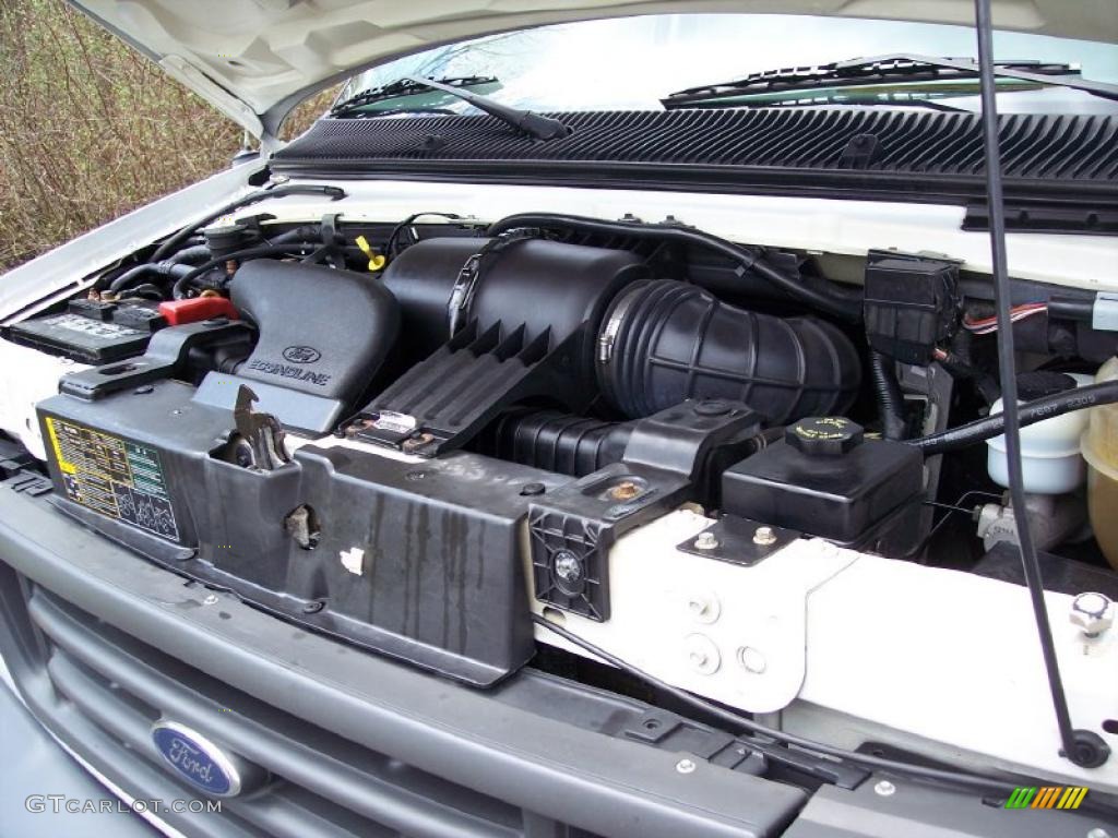 2005 Ford E Series Van E250 Commercial 5.4 Liter SOHC 16-Valve Triton V8 Engine Photo #48500800