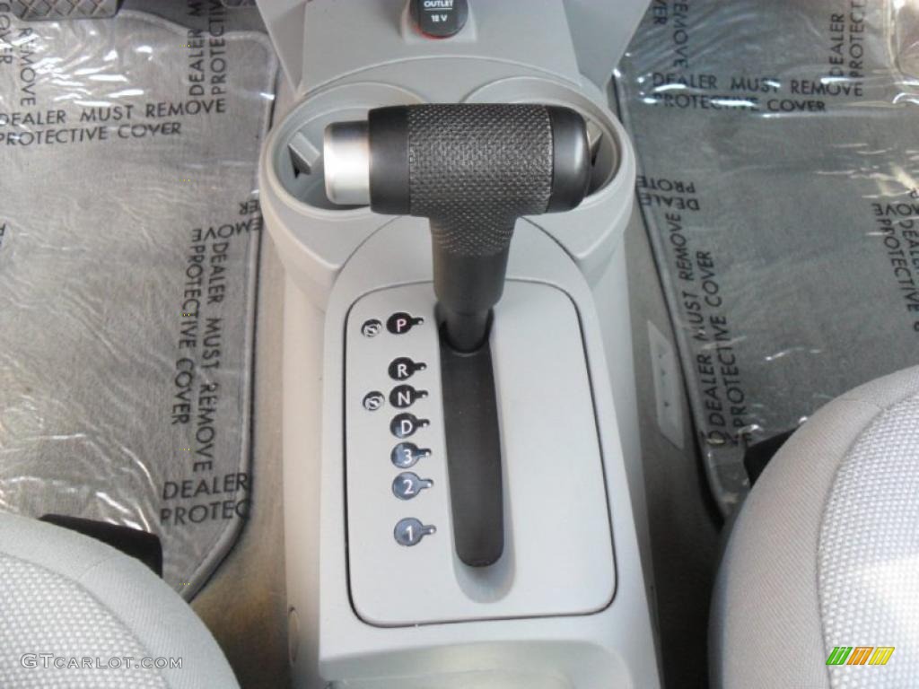 2003 Volkswagen New Beetle GL Coupe 4 Speed Automatic Transmission Photo #48501913