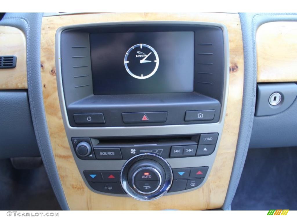 2007 Jaguar XK XKR Coupe Controls Photo #48505275