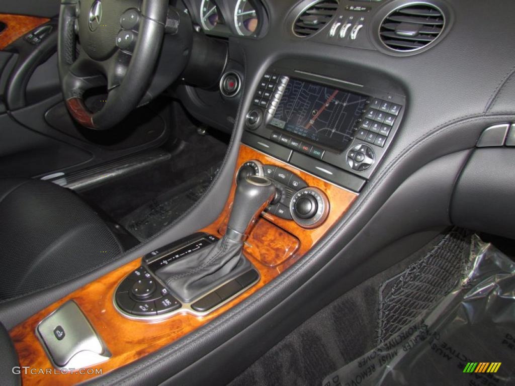 2007 Mercedes-Benz SL 550 Roadster Controls Photo #48508638