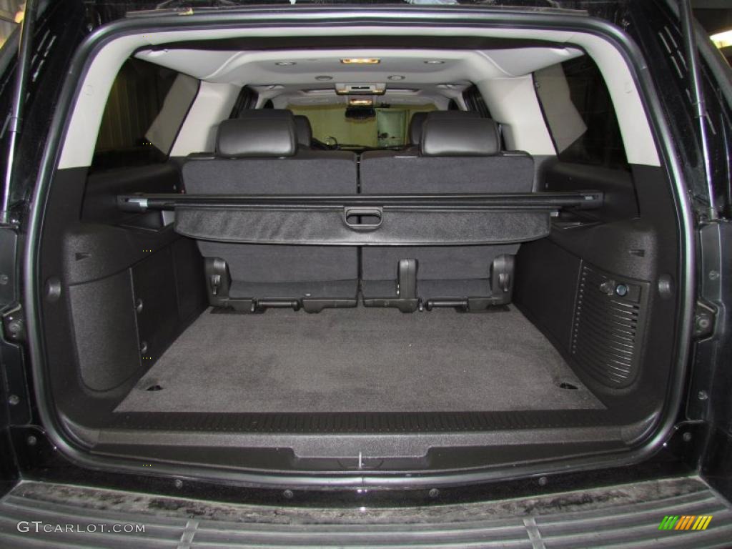 2008 GMC Yukon XL SLT Trunk Photo #48509065