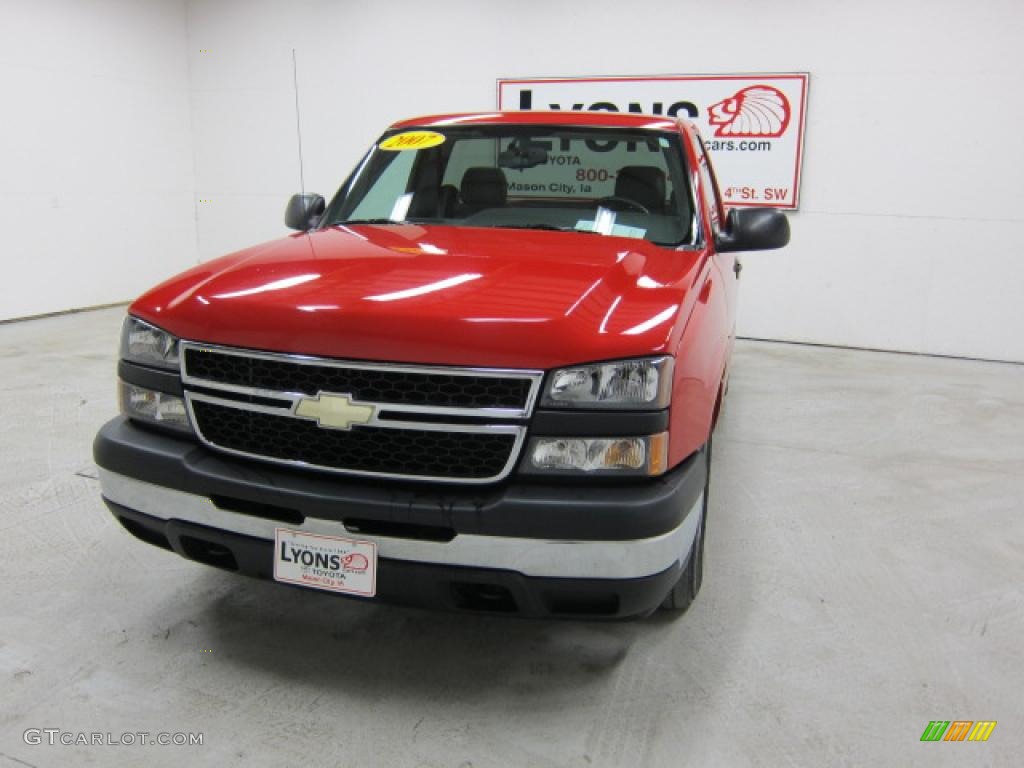 2007 Silverado 1500 Classic Work Truck Regular Cab - Victory Red / Dark Charcoal photo #25