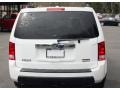 Taffeta White - Pilot Touring 4WD Photo No. 7