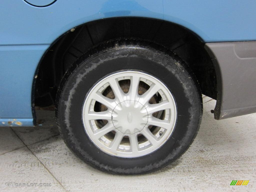 2001 Ford Windstar LX Wheel Photos