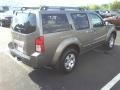 2005 Polished Pewter Nissan Pathfinder XE 4x4  photo #16