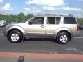 2005 Polished Pewter Nissan Pathfinder XE 4x4  photo #18