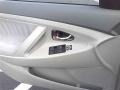 Super White - Camry LE Photo No. 12