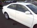 Super White - Camry LE Photo No. 21