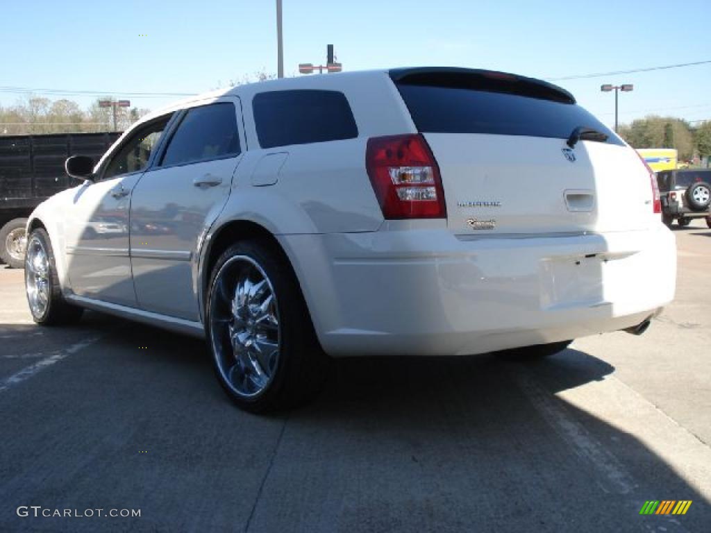 Stone White 2007 Dodge Magnum SXT Exterior Photo #48513352