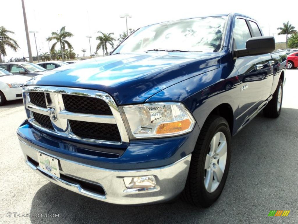 2009 Ram 1500 SLT Quad Cab - Deep Water Blue Pearl / Dark Slate/Medium Graystone photo #13