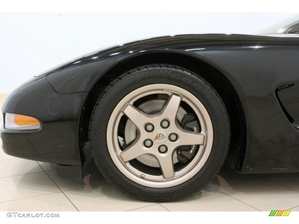 2001 Chevrolet Corvette Convertible Wheel Photo #48518434
