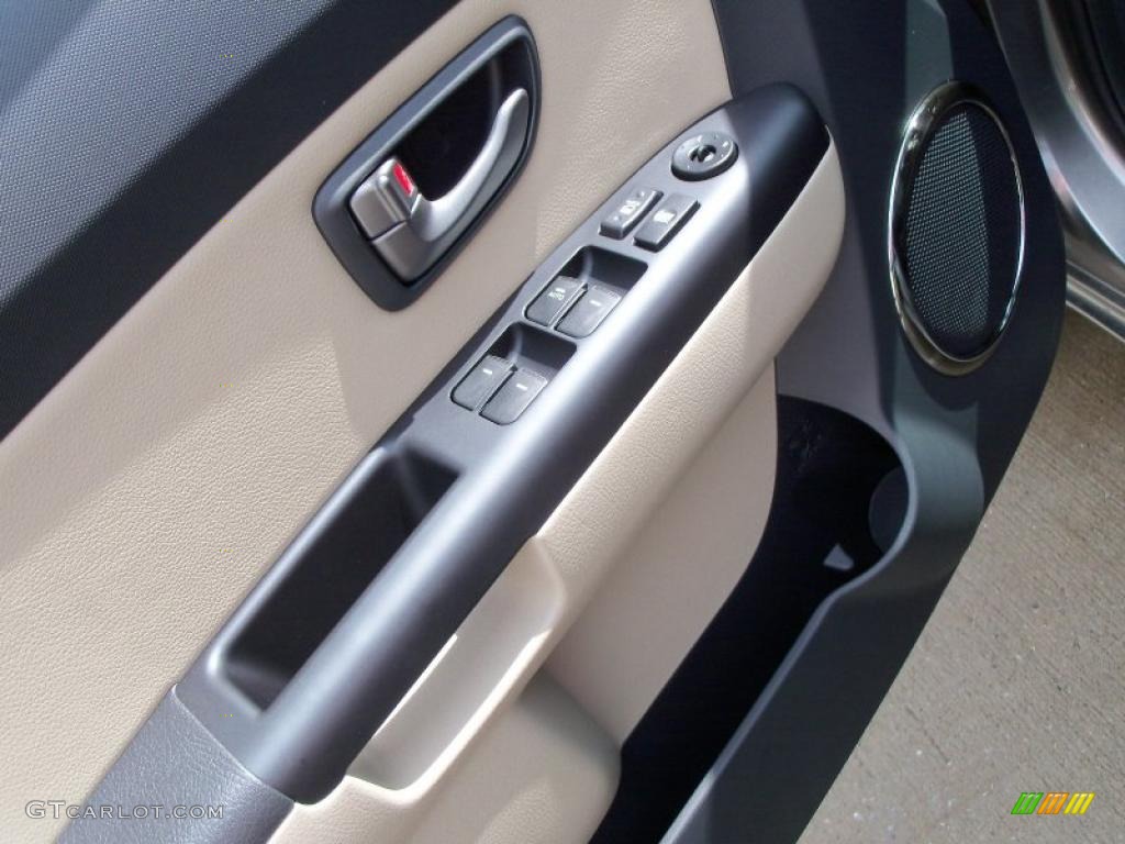 2011 Kia Soul ! Controls Photo #48518785