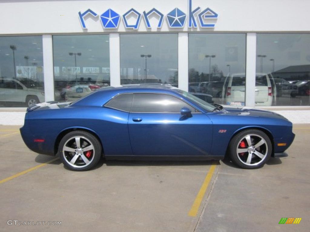 2011 Challenger SRT8 392 Inaugural Edition - Deep Water Blue Pearl / Pearl White/Blue photo #23