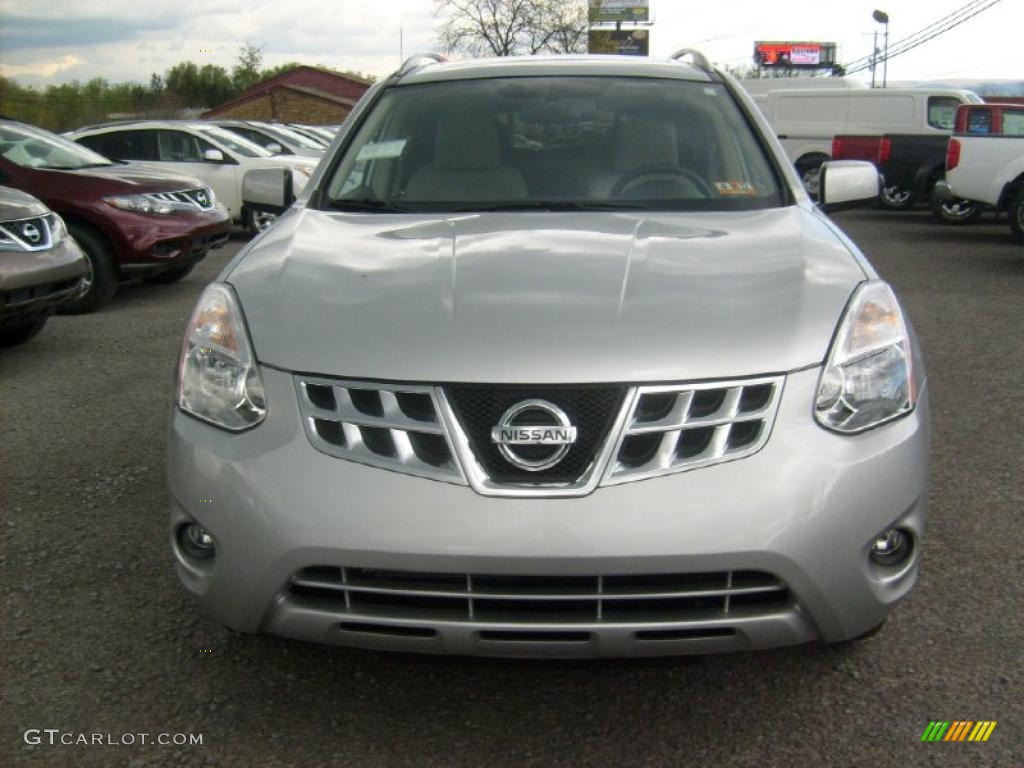 2011 Rogue SL AWD - Silver Ice Metallic / Gray photo #11