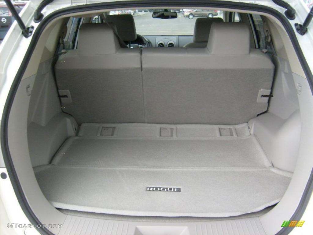 2011 Rogue SL AWD - Pearl White / Gray photo #17