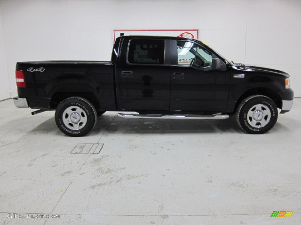 2005 F150 XLT SuperCrew 4x4 - Black / Medium Flint Grey photo #20