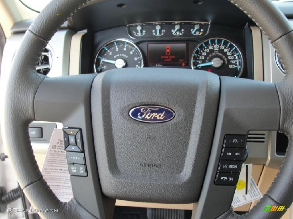 2011 F150 Lariat SuperCrew 4x4 - White Platinum Metallic Tri-Coat / Pale Adobe photo #35