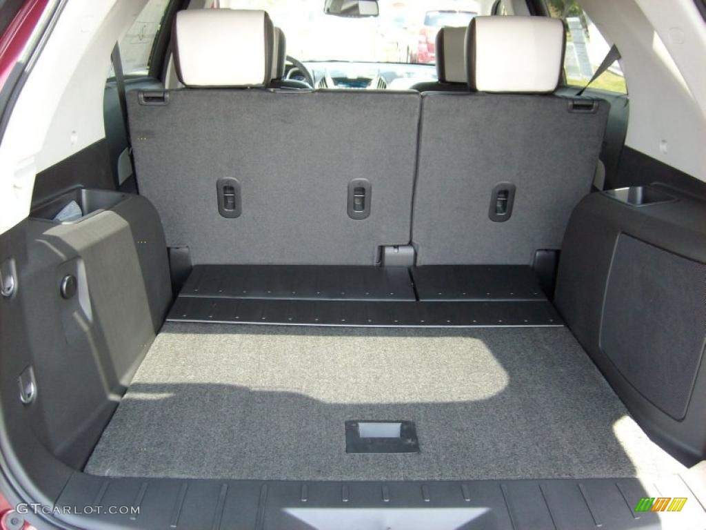 2011 Chevrolet Equinox LT Trunk Photo #48529850