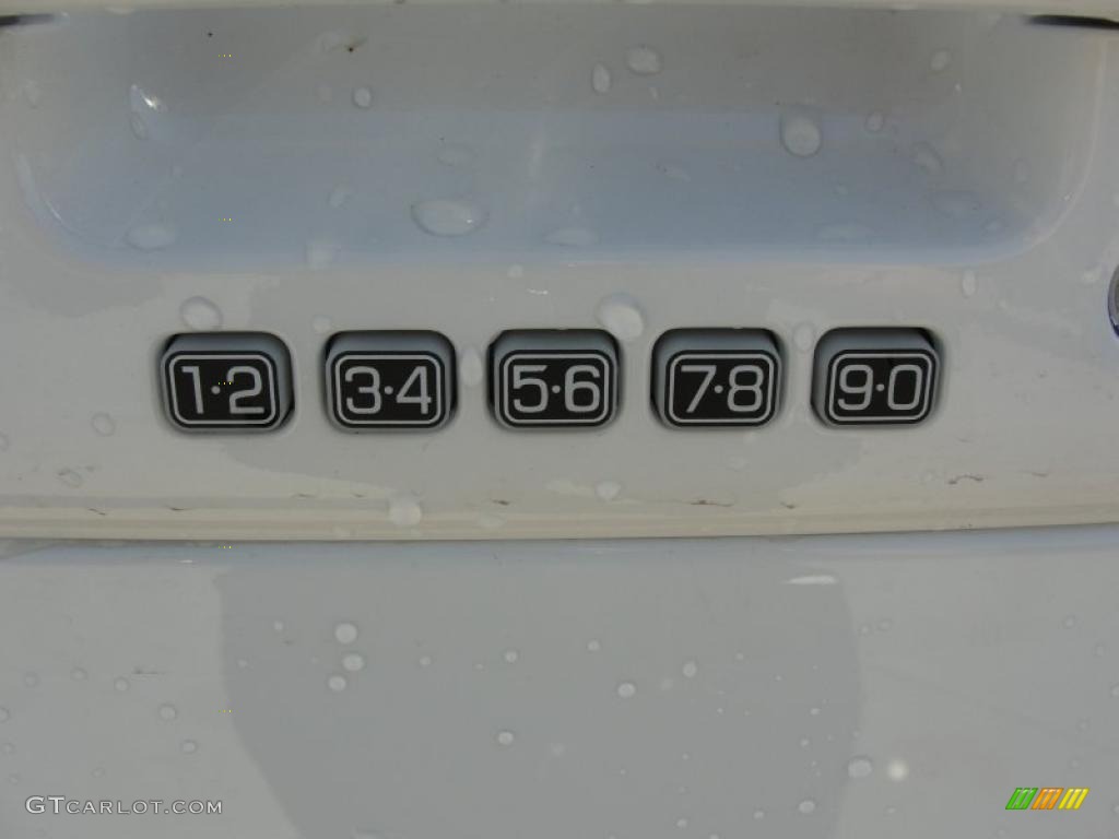 2011 F150 FX2 SuperCrew - Oxford White / Black photo #16
