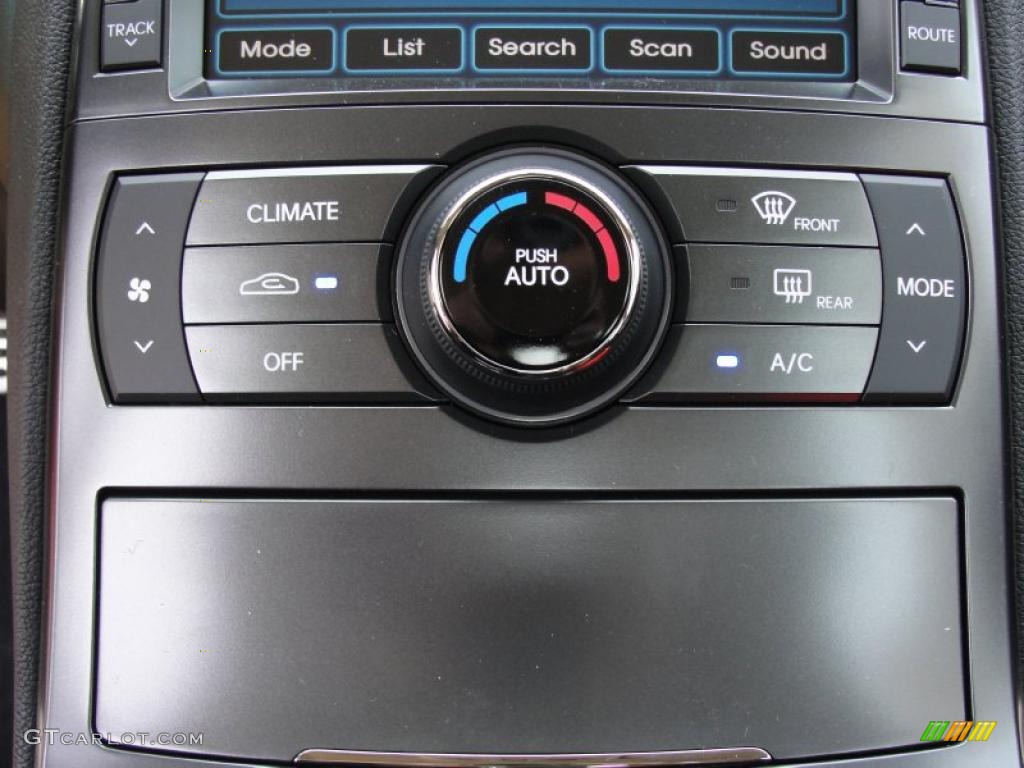 2011 Hyundai Genesis Coupe 3.8 Track Controls Photo #48531824