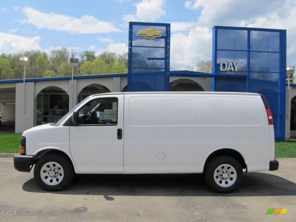 2011 Express 1500 AWD Cargo Van - Summit White / Medium Pewter photo #2